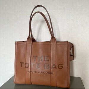 Marc Jacobs Brown Tote Bag